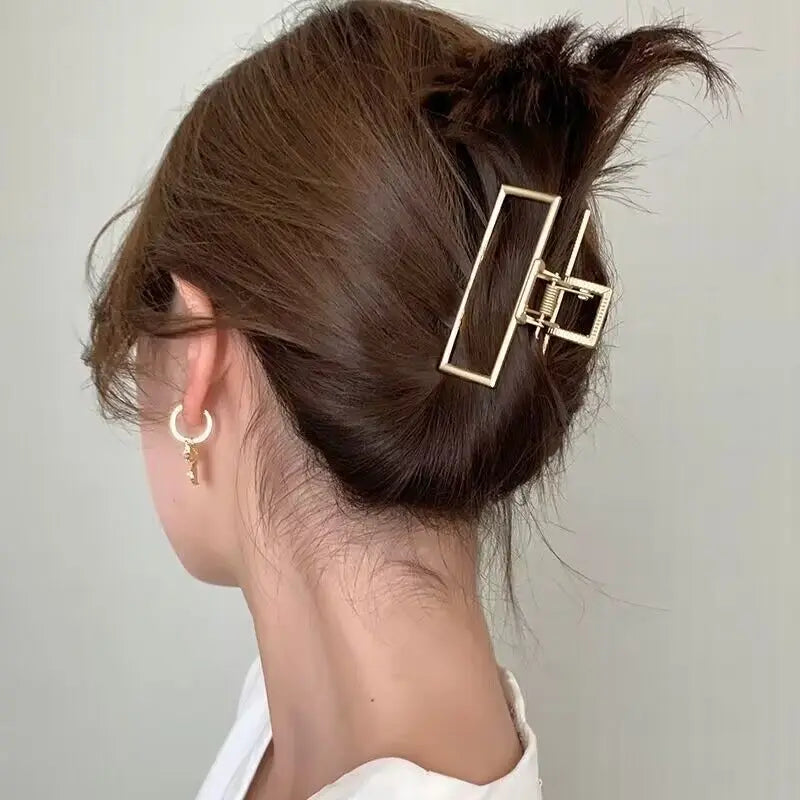 2024 New Vintage Ribbon Bow Hair Claws Exquisite Metal Hair Clip Clasp Hairpins For Women Hair Accessories Barrettes Shark Clips